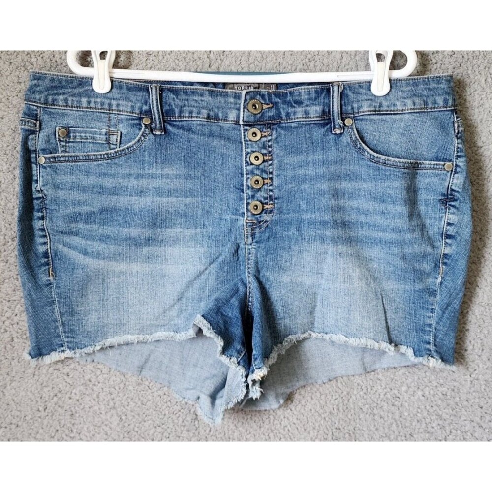 Torrid Women's Button Fly Stretch Denim Jean High Rise Shorts Distressed Size 22